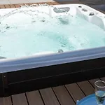 Casa Diverio Aparthotel 4*