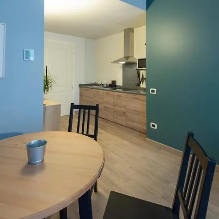 Casa Diverio מלון דירות 4*