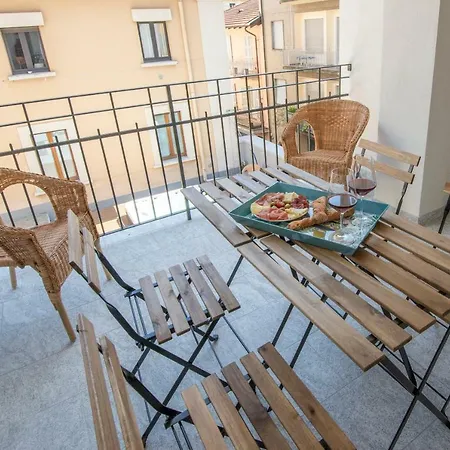 Casa Diverio סטרסה