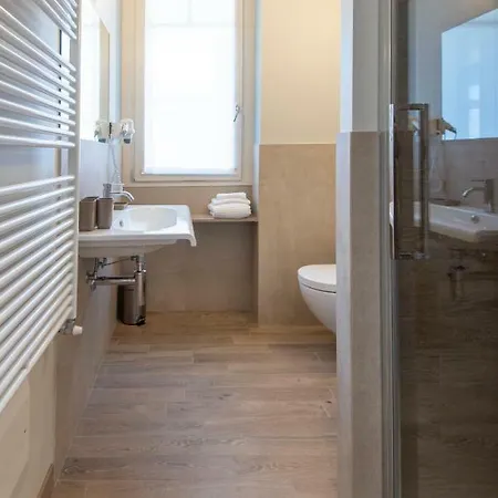 Casa Diverio 4* סטרסה
