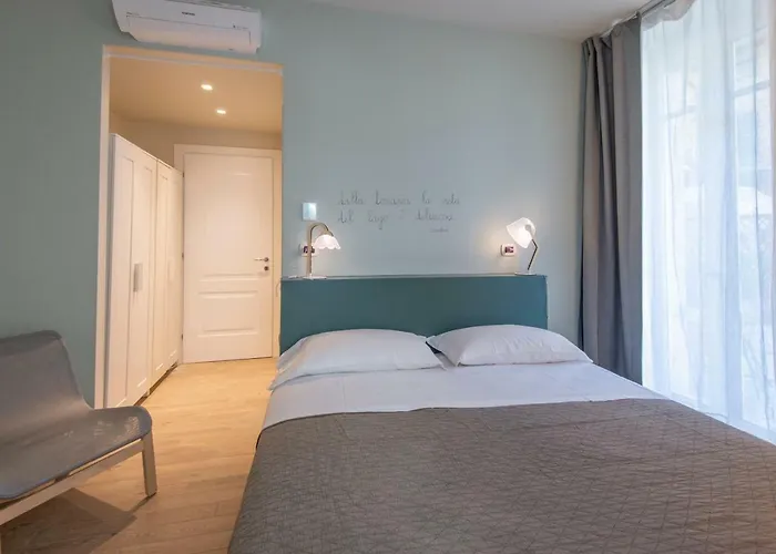 Casa Diverio Aparthotel Stresa