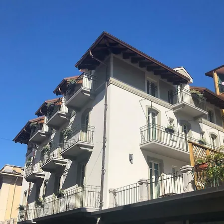 Lägenhetshotell Casa Diverio Stresa